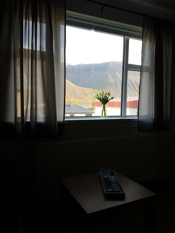 Sigurhaeth - Apartment With All Within Your Reach Ísafjörður Exterior foto